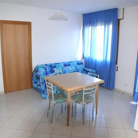 Apartment Comfortable 80m From The Bibione